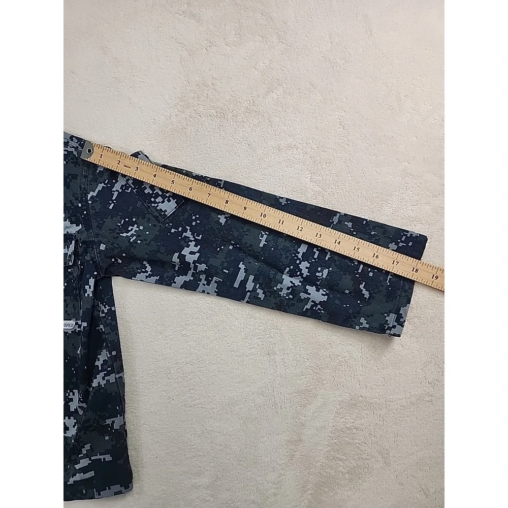 Blue‎ and Gray DIgital Camouflage Youth Light Weight Tropper Jacket Size 10